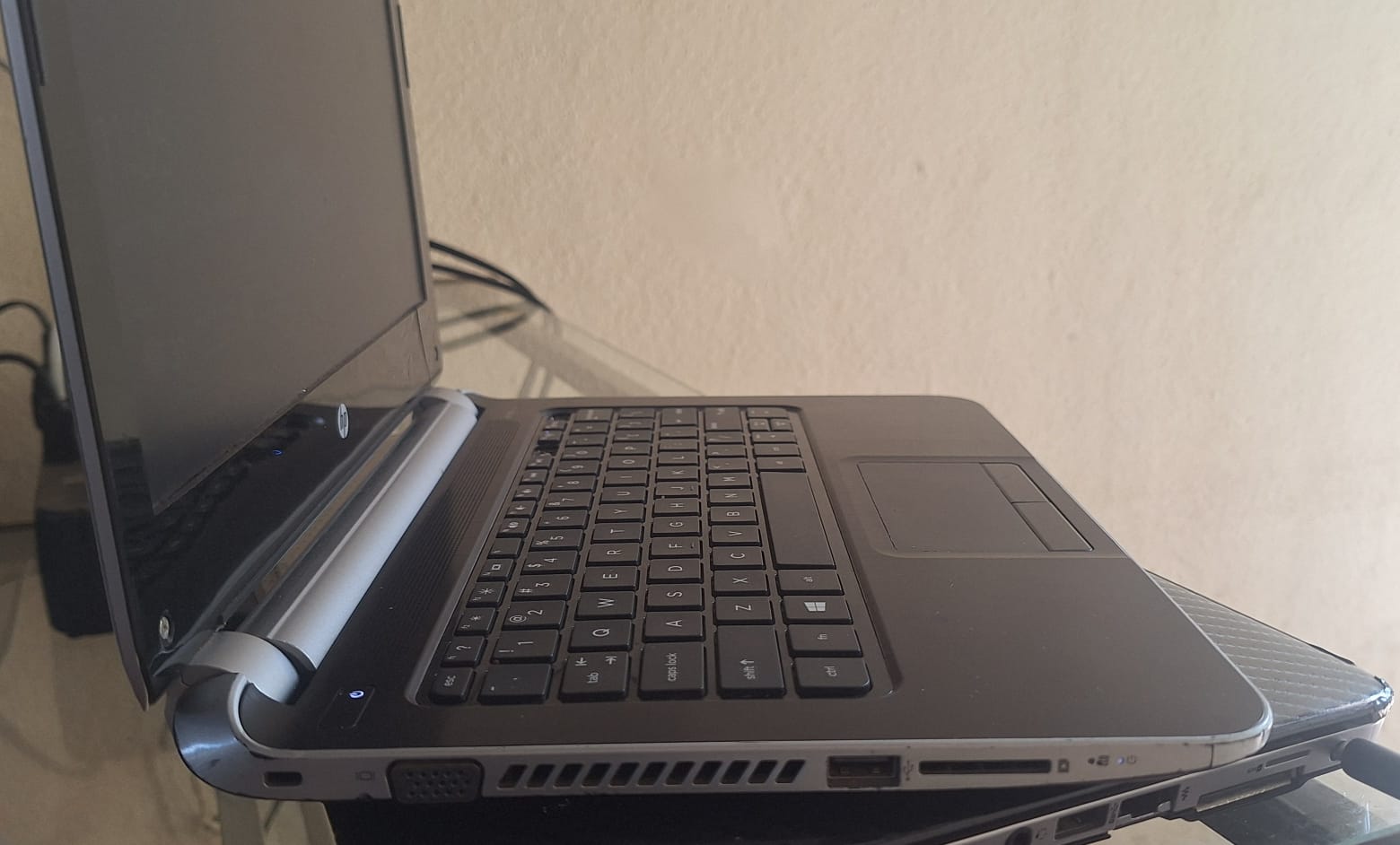 Laptop HP Mini - Imagen 3
